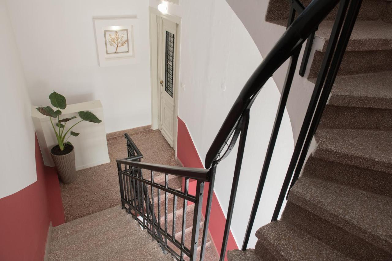 The Blue Apartment In The Heart Of Heraklion Extérieur photo