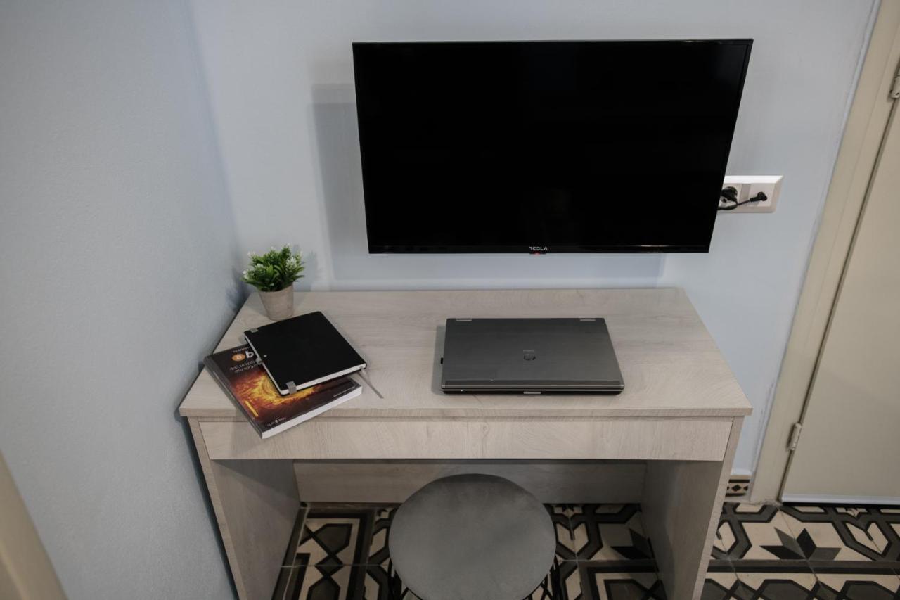 The Blue Apartment In The Heart Of Heraklion Extérieur photo