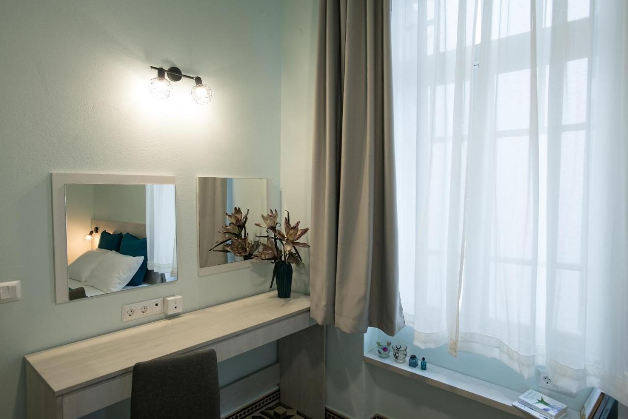 The Blue Apartment In The Heart Of Heraklion Extérieur photo