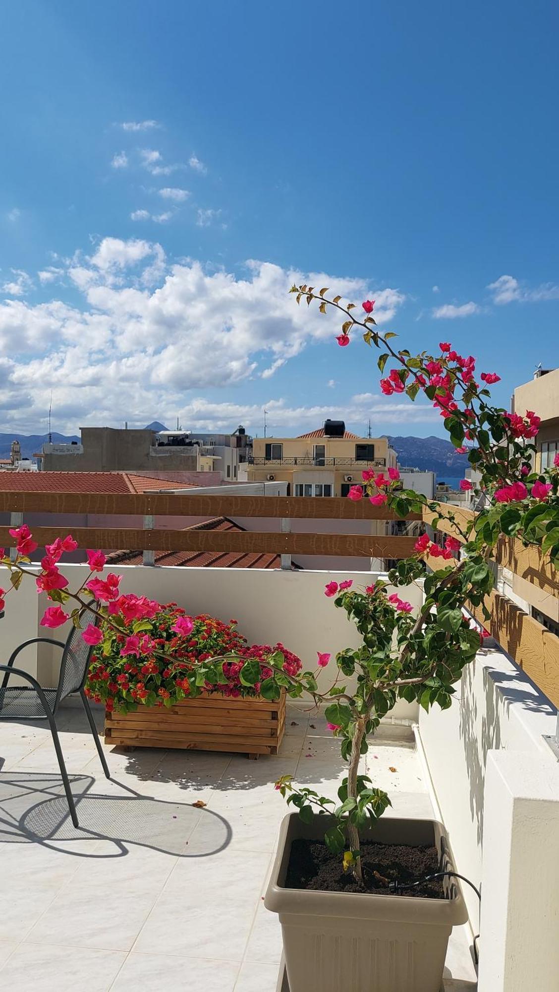 The Blue Apartment In The Heart Of Heraklion Extérieur photo
