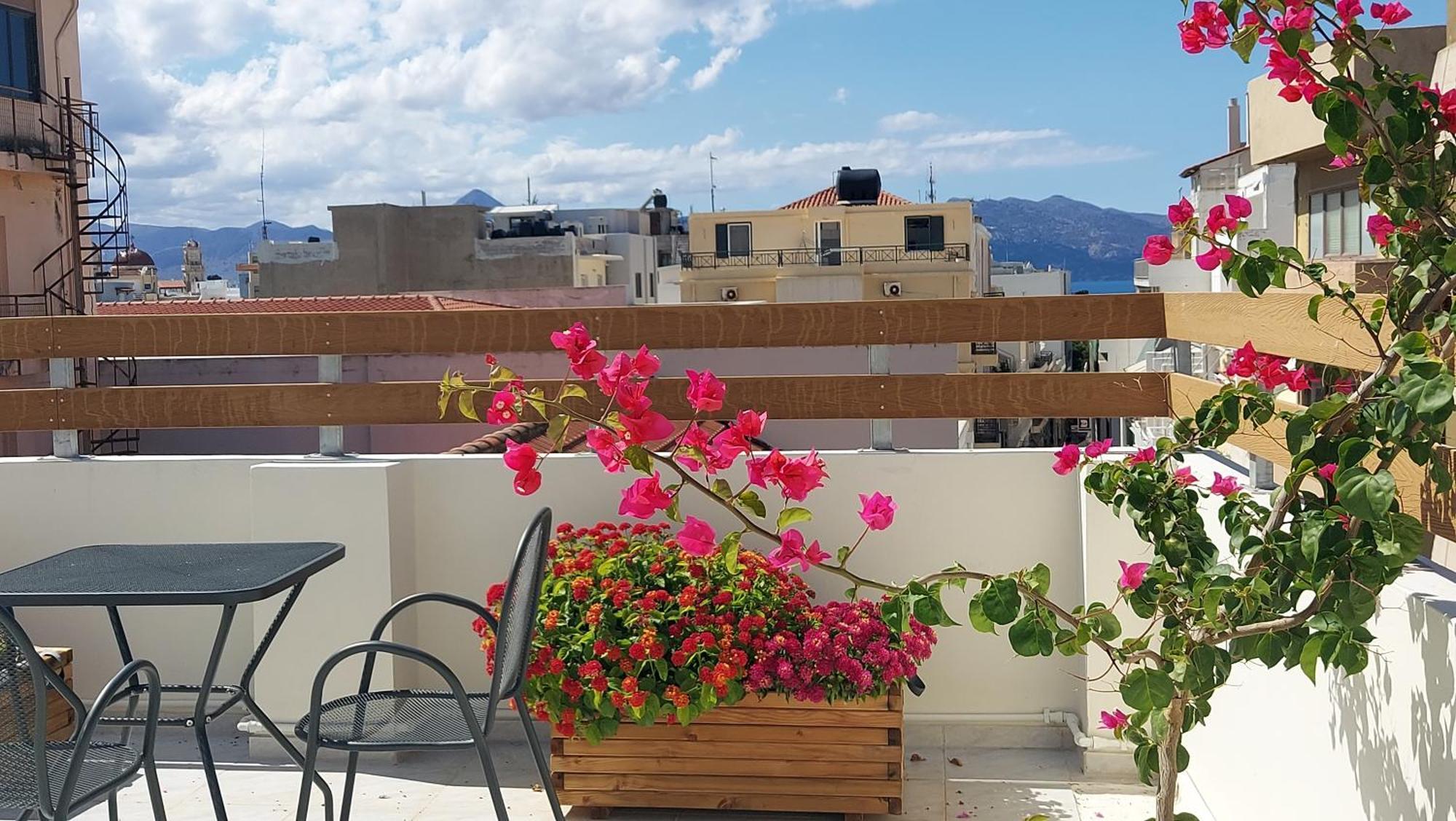 The Blue Apartment In The Heart Of Heraklion Extérieur photo